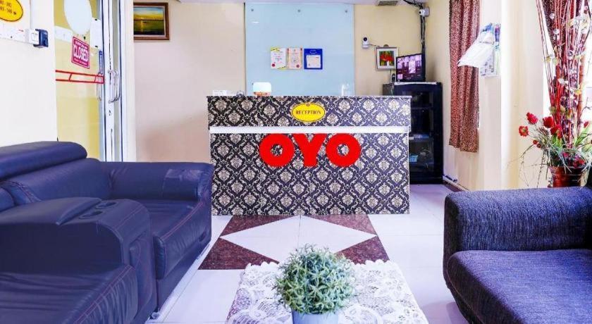 Oyo 90486 New Station Hotel Klang Exterior photo