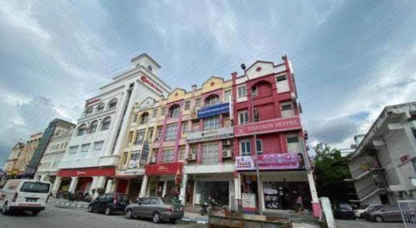 Oyo 90486 New Station Hotel Klang Exterior photo