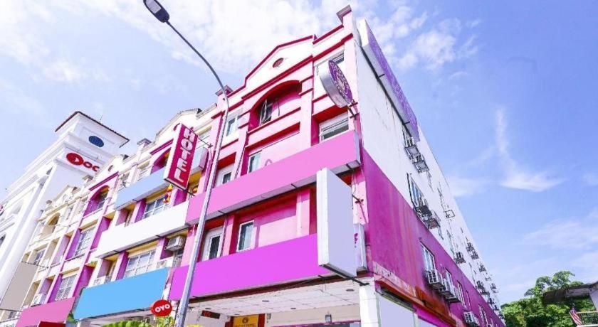 Oyo 90486 New Station Hotel Klang Exterior photo