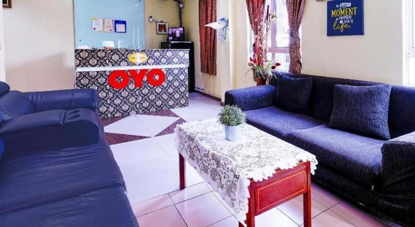 Oyo 90486 New Station Hotel Klang Exterior photo